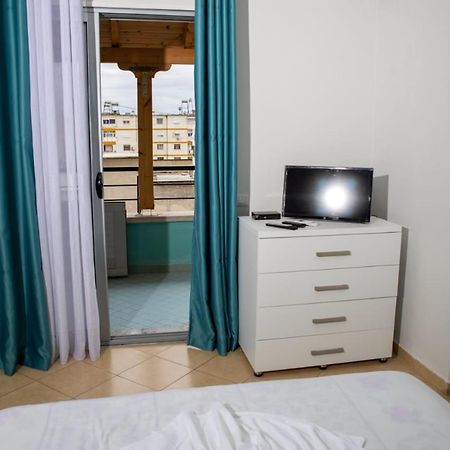 Colombo'S Apartment Vlorë Eksteriør bilde