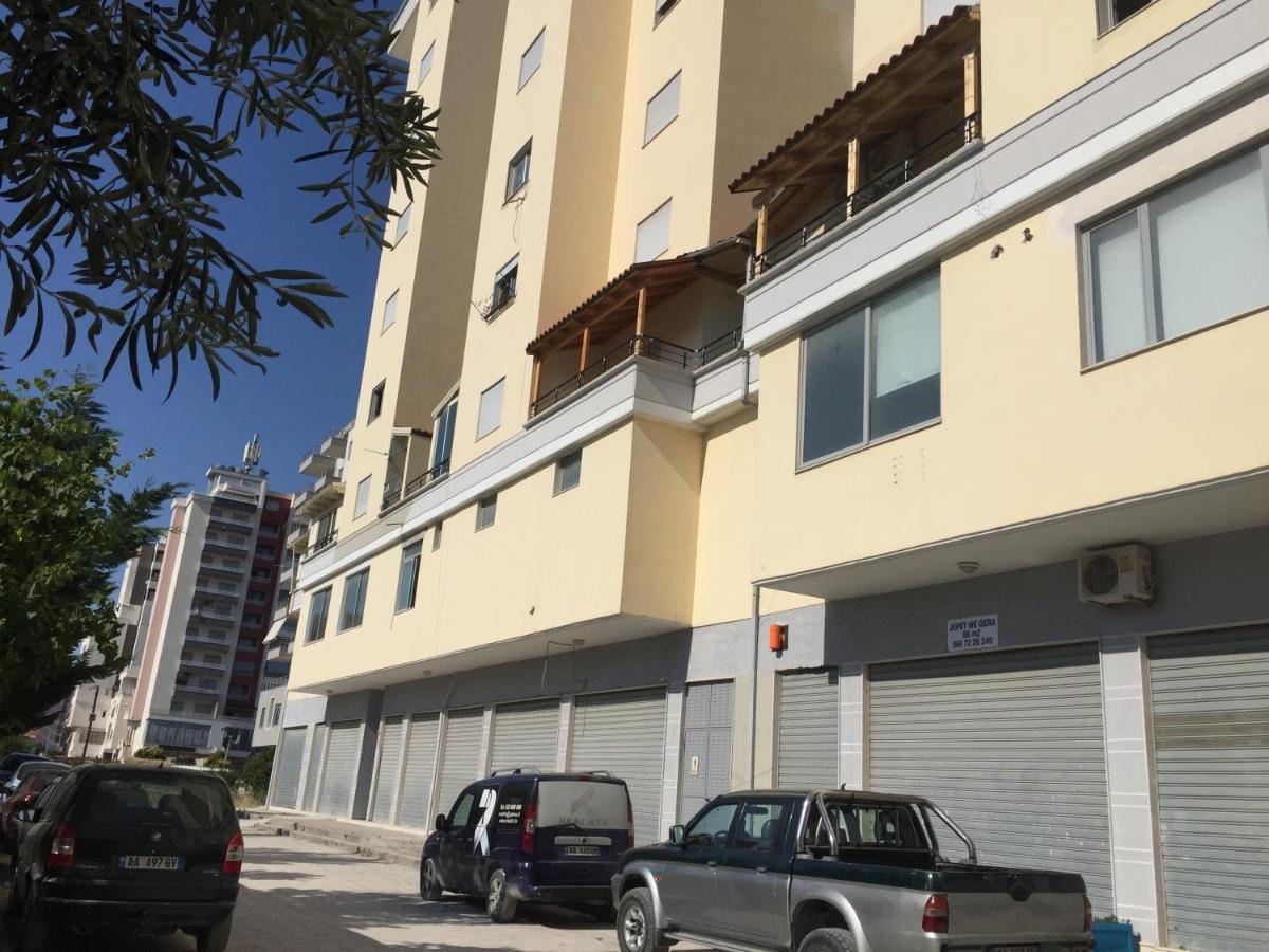 Colombo'S Apartment Vlorë Eksteriør bilde
